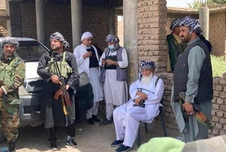  اسماعیل خان در هرات به جنگ علیه طالبان رفت  - خبرگزاری افغان ایرکا