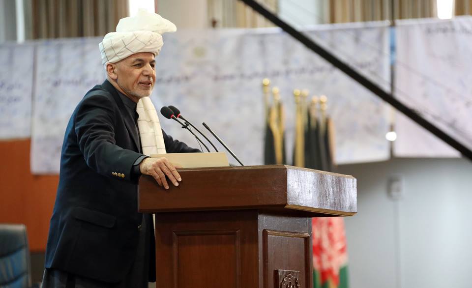 رئیس جمهور: صلح از سوی یک اقلیت به نتیجه نمی رسد - خبرگزاری افغان ایرکا