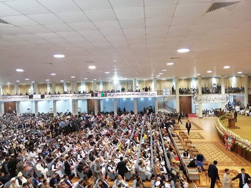 تا لحظاتی دیگر «لویه جرگه مشورتی صلح» با سخنرانی رئیس جمهور غنی در کابل برگزار می شود - خبرگزاری افغان ایرکا