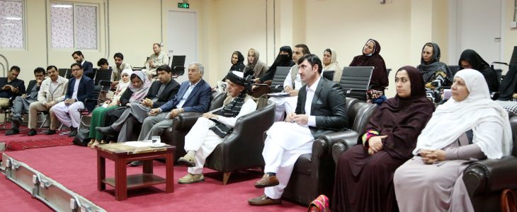 رئیس جمهور غنی در دیدار با زنان ولایت پکتیا گفت که به مشکلات شان رسیدگی می شود - خبرگزاری افغان ایرکا