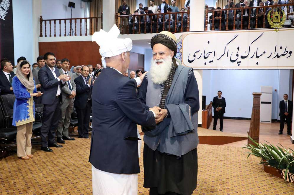 آیا لوی جرگه مشورتی صلح می تواند بالای جنگ و صلح افغانستان تاثیر داشته باشد؟ - خبرگزاری افغان ایرکا
