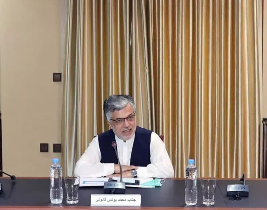  اختلاف میان کرزی و آمریکا و تصمیم واشنگتن برای بیرون شدن سبب فروافتادن نظام شد