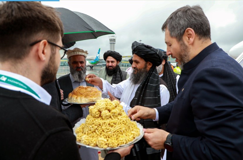 طالبان در مسیر کسب مشروعیت بین المللی از طریق نشست اقتصادی روسیه - تصویر دوم خبر