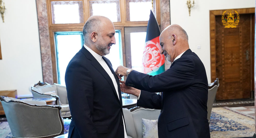  رئیس جمهور به حنیف اتمر مدال دولتی داد - خبرگزاری افغان ایرکا