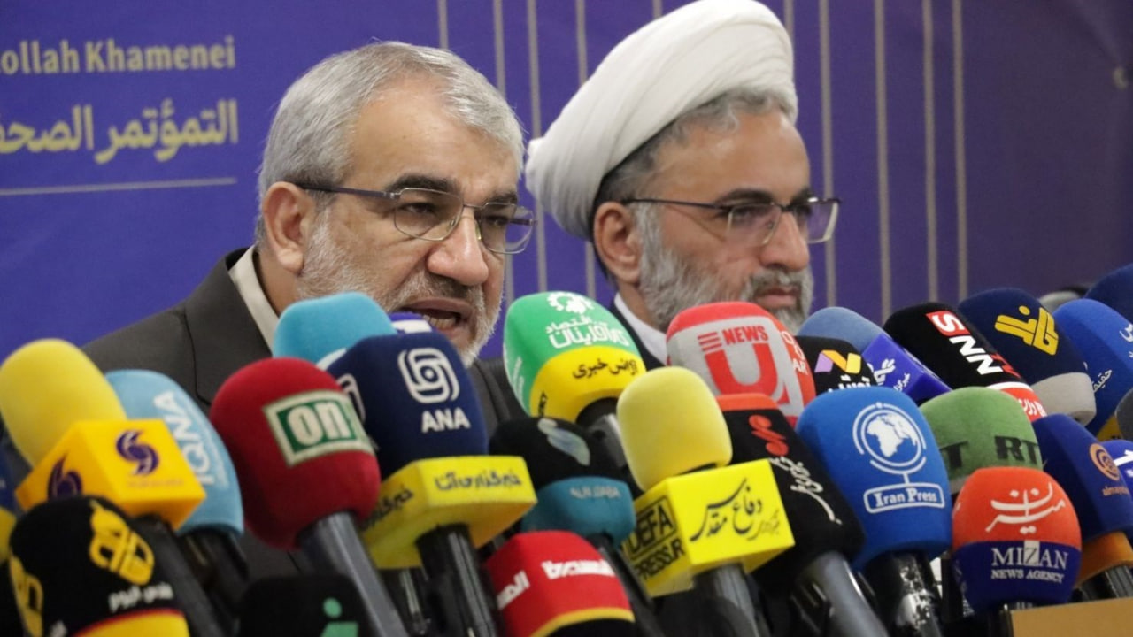 نگاه ویژه رهبر انقلاب اسلامی به مردم افغانستان و حمایت از مهاجرین؛ رویکردی اسلامی و فرازمانی 