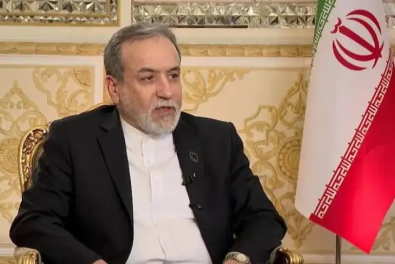 عراقچی: ایران به همسایگان خود حمله نکرده است؛ هدف ما پایگاه های آمریکاست - خبرگزاری افغان ایرکا