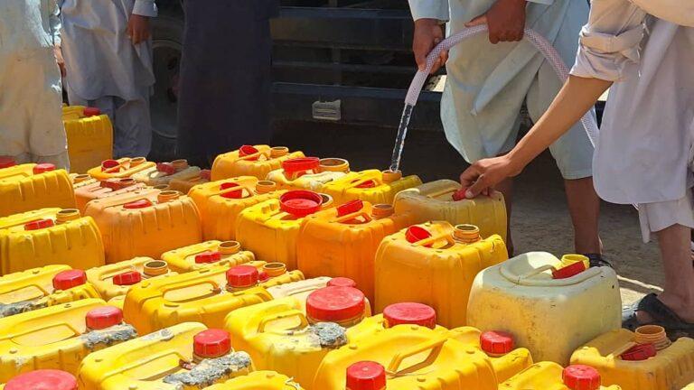 چاه های خشک و آب های شور؛ باشنده گان قریه های دوردست جوزجان چشم به راه آب آشامیدنی