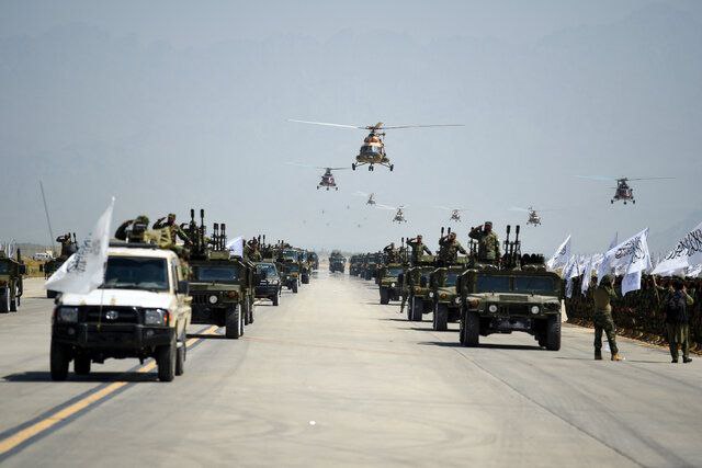 نمایش قدرت در مرز با پاکستان؛ طالبان از رزمایش هوایی در قندهار خبر داد نمایش قدرت در مرز با پاکستان؛ طالبان از رزمایش هوایی در قندهار خبر داد