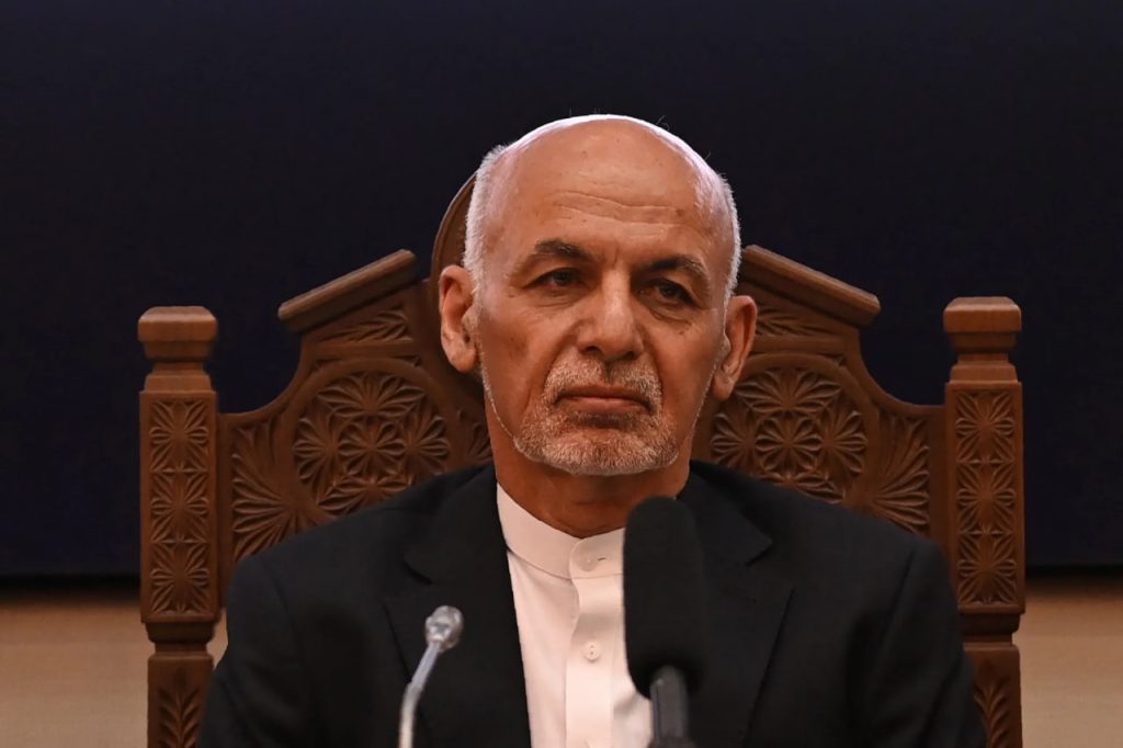  کاکای اشرف غنی مأمور بازگرداندن رئیس جمهور فراری به کشور شد 