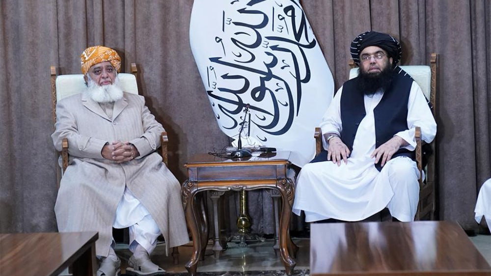 مولانا فضل الرحمان به طالبان: از تصمیم اخراج پناه جویان حمایت نمی کنم - خبرگزاری افغان ایرکا