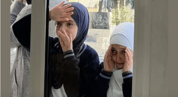 دستاورد قانون ضد حجاب علی اُف: نیمکت های خالی؛ چشمان اشک بار - خبرگزاری افغان ایرکا