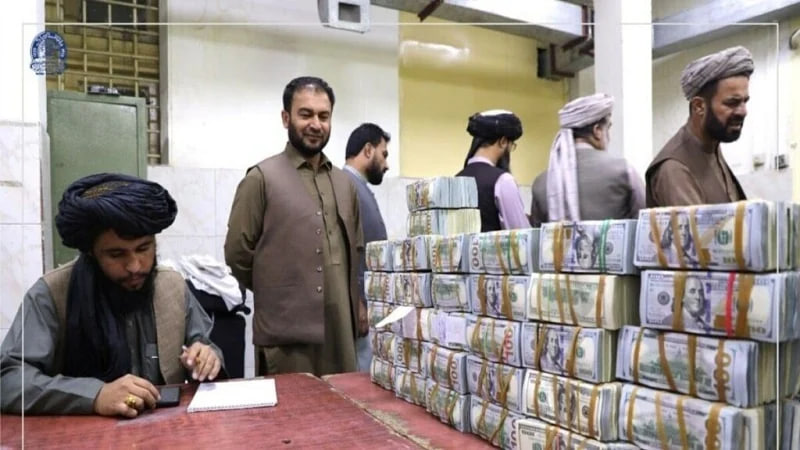  طالبان: حقوق معوقه دو ماهه کارمندان دولتی فردا پرداخت می شود