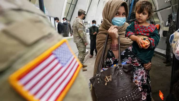 هدیه تلخ ترامپ به پناهجویان افغانستانی در روز کریسمس