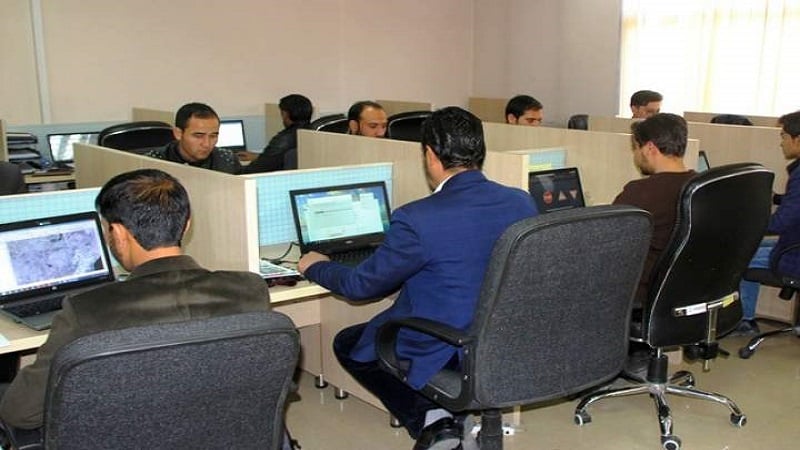 تأخیر در پرداخت معاش کارمندان دولتی در افغانستان؛ بودجه 1405 دیر تصویب شد - خبرگزاری افغان ایرکا