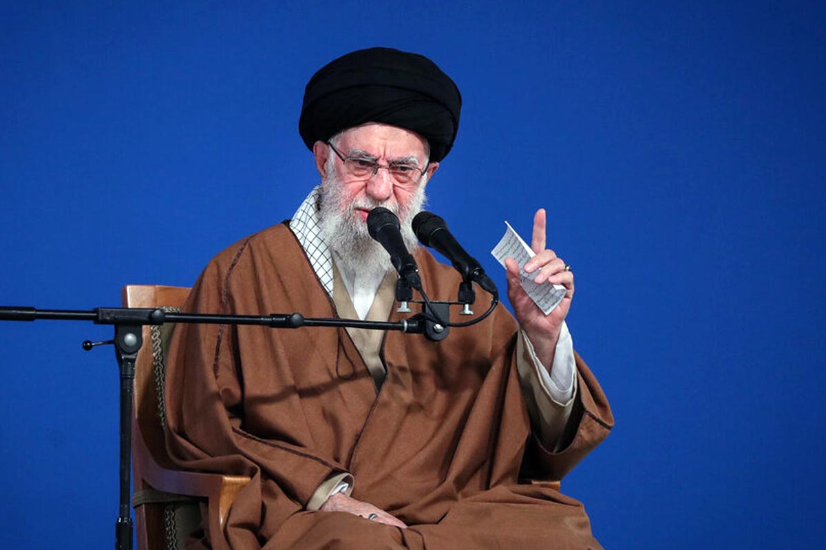 آیت الله خامنه ای: هرگونه خباثت آمریکا با سیلی سخت ایران مواجه خواهد شد​  - خبرگزاری افغان ایرکا