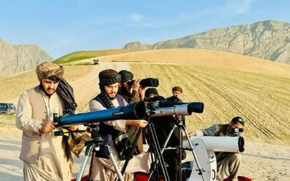 کمیته رؤیت هلال، خواهان تلاش شهروندان برای رؤیت ماه شوال شد  - خبرگزاری افغان ایرکا