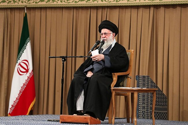 رهبر انقلاب اسلامی: جمهوری اسلامی ایران مزدوری بیگانگان را تحمل نمی کند  - خبرگزاری افغان ایرکا