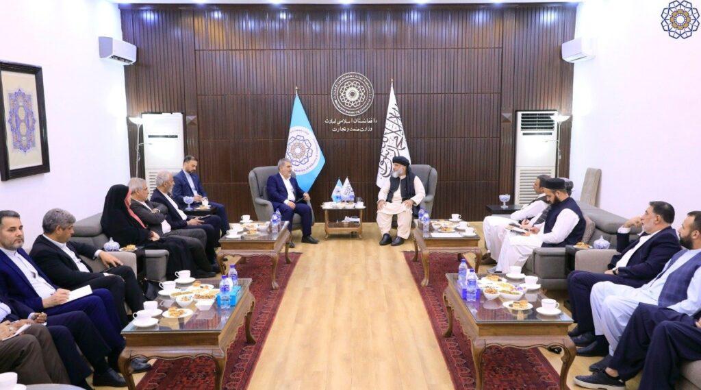 افغانستان و ایران بر افزایش دادوستد تا 10 میلیارد دالر توافق کردند - خبرگزاری افغان ایرکا