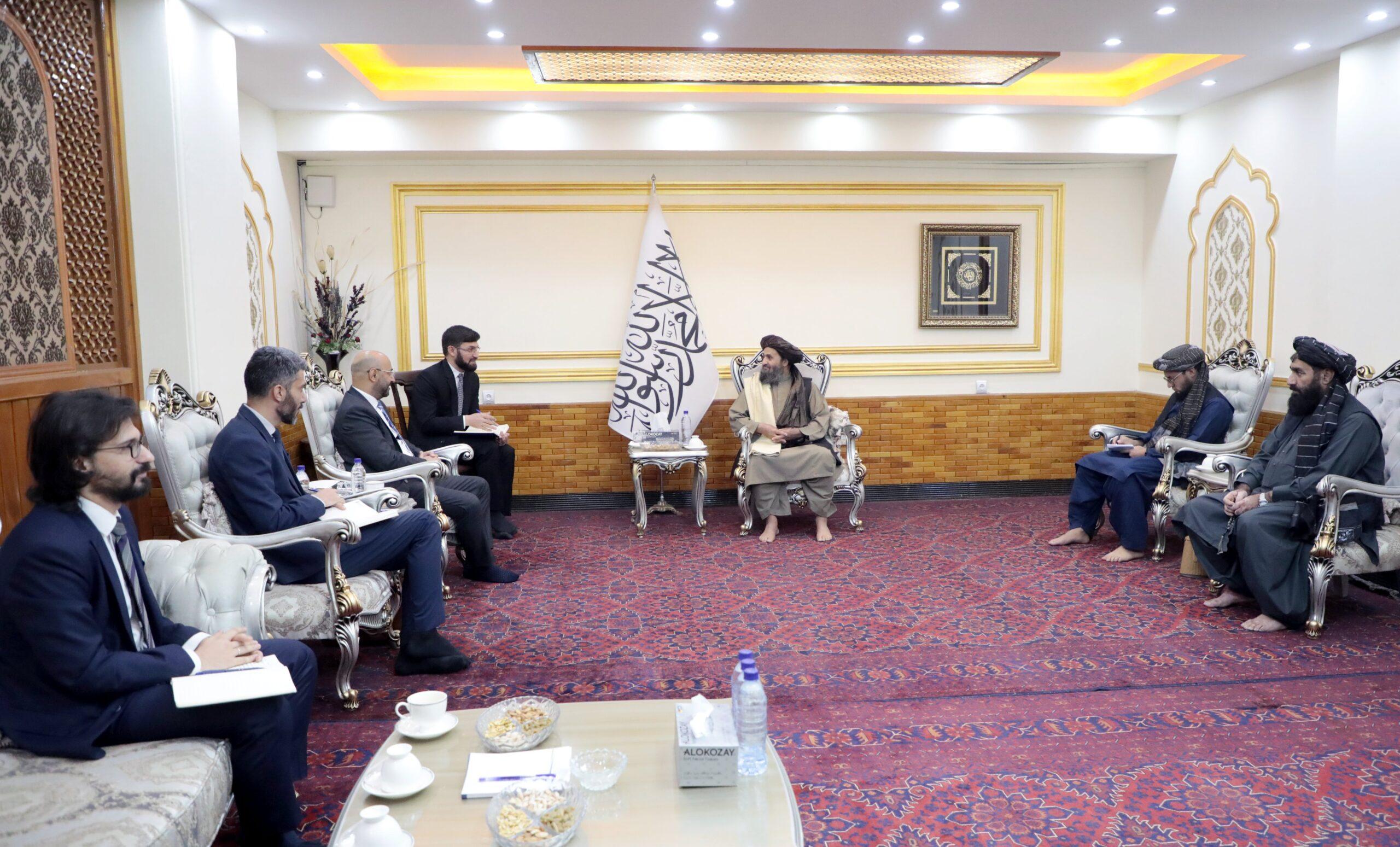 ملا برادر با سفیر ترکیه بر گسترش روابط اقتصادی و حل مشکلات مهاجرین گفتگو کرد - خبرگزاری افغان ایرکا