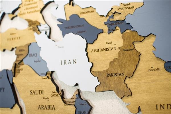 هشدار تهران به کابل و اسلام آباد؛ عزیزی: مرز را به حال خود رها کرده اند