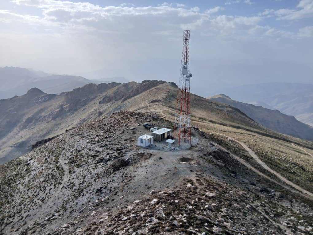  برخی باشنده گان دایکندی: برای یک تماس سادۀ تیلفونی کیلومترها راه را می پیماییم - خبرگزاری افغان ایرکا