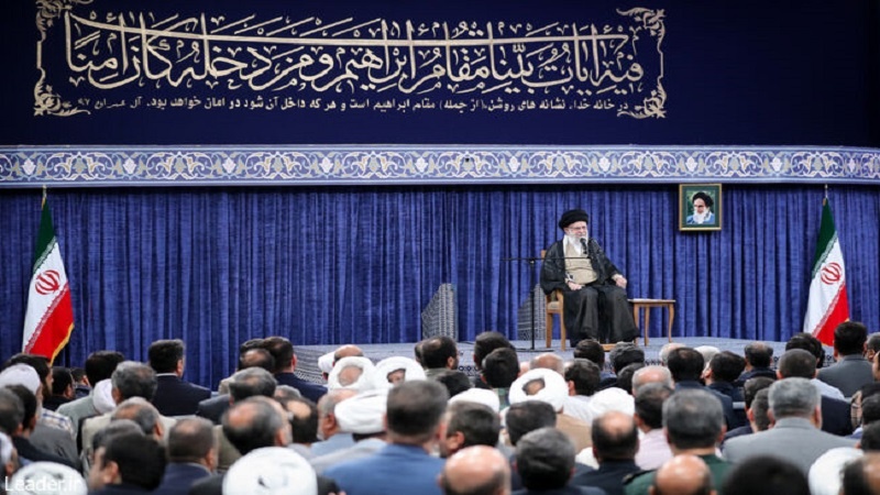  رهبر انقلاب اسلامی: «حج» یک فریضه صددرصد سیاسی است - خبرگزاری افغان ایرکا