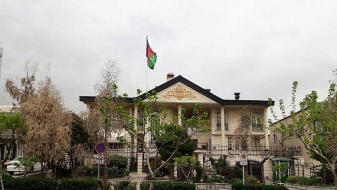 خدمات کنسولی در سفارت افغانستان در تهران محدود شد خدمات کنسولی در سفارت افغانستان در تهران محدود شد