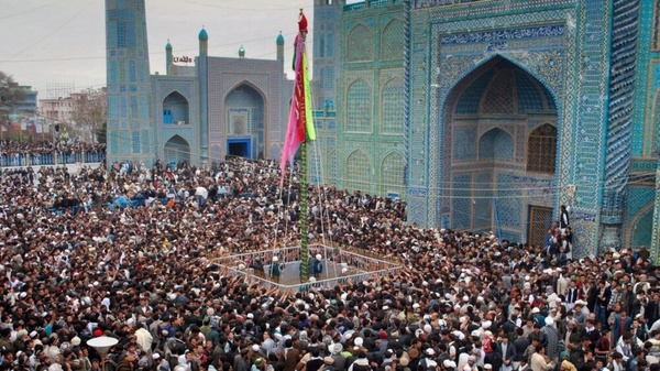 جهنده بالا، بیرق نوروزی مزارشریف در آیین نوروز؛ امسال طالبان اجازه برگزاری ندادند!