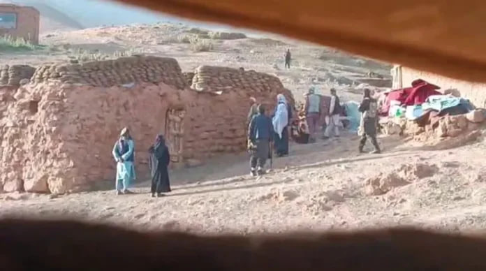 تصرف زمین های هزاره ها در بامیان؛ طالبان به دنبال تحمیل فیصله خود بر باشندگان روستای رشک است