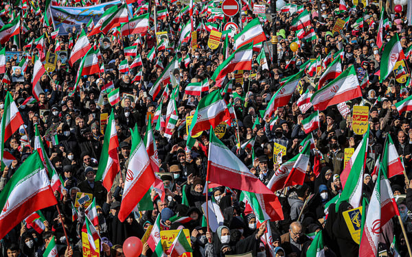 جشن سالروز پیروزی انقلاب اسلامی (22 دلو ) در سراسر ایران آغاز شد - خبرگزاری افغان ایرکا