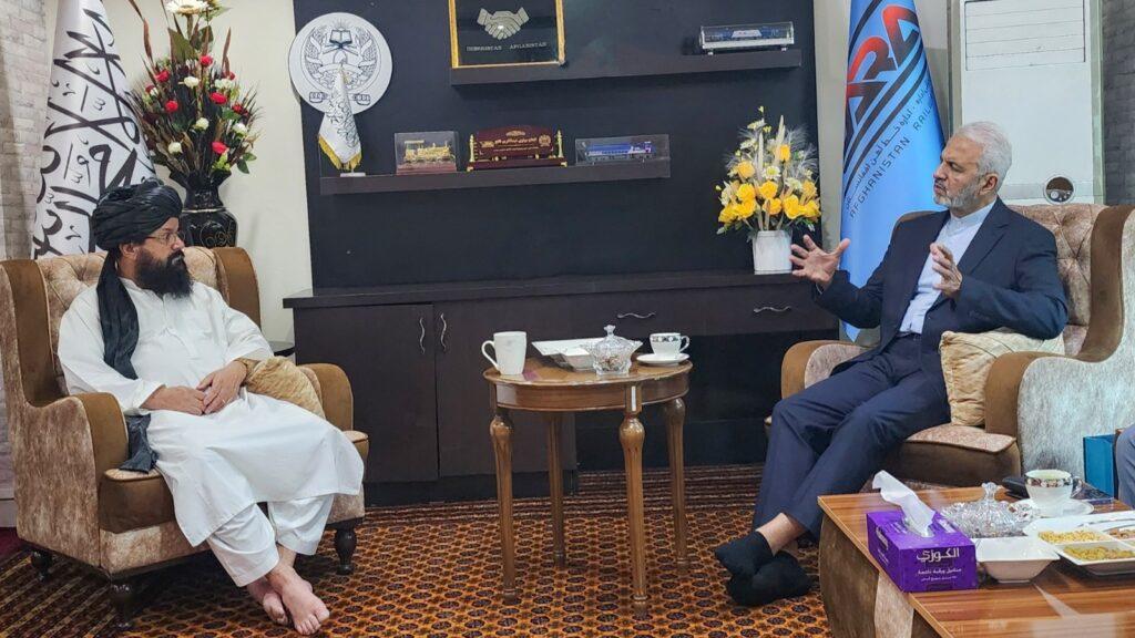 Afghanistan railway chief, Iranian envoy discuss expansion of rail links 