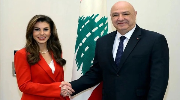 خوش رقصی رئیس جمهور لبنان برای آمریکا به امید کمک مالی - خبرگزاری افغان ایرکا