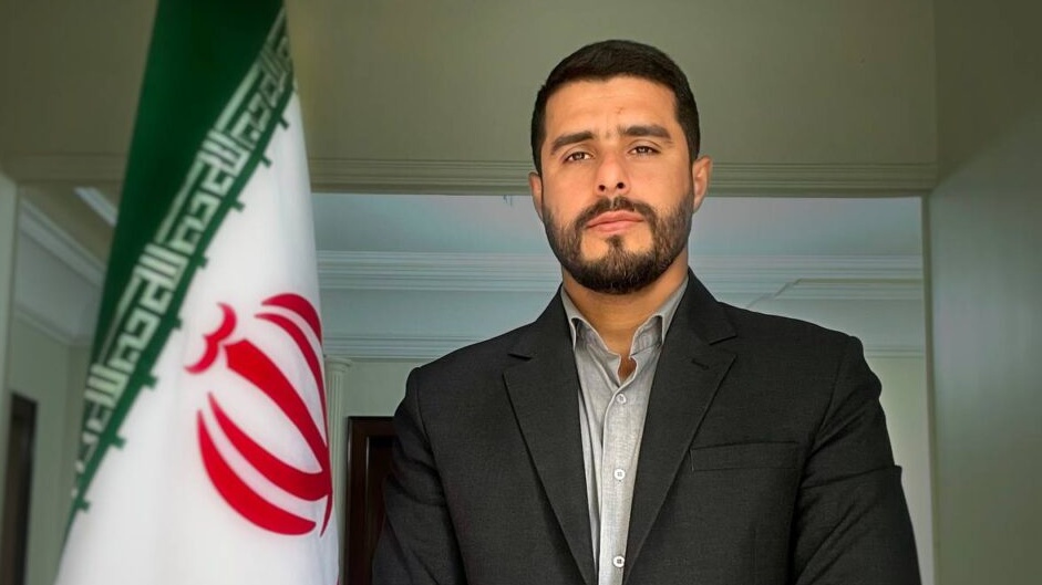 دستگیری عامل ترور مشهد در 8 ساعت، تاییدی بر توانمندی ایران در شناسایی مجرمان دستگیری عامل ترور مشهد در 8 ساعت، تاییدی بر توانمندی ایران در شناسایی مجرمان