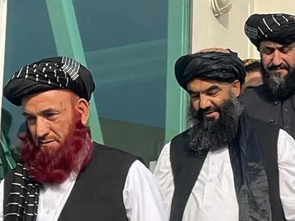 دو زندانی طالبان پس از آزادی از گوانتانامو وارد کابل شدند - خبرگزاری افغان ایرکا