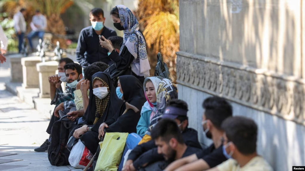 حذف ارز ترجیحی و فراموش شدگان خاموش؛ مهاجران افغانستانی در تنگنای معیشتی ایران