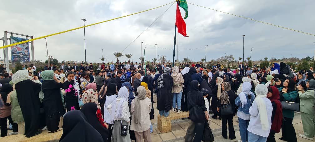 برگزاری آیین سنتی «جهنده بالا» منتسب به امام علی(ع) از سوی مهاجرین در تهران - گالری تصاویر خبر