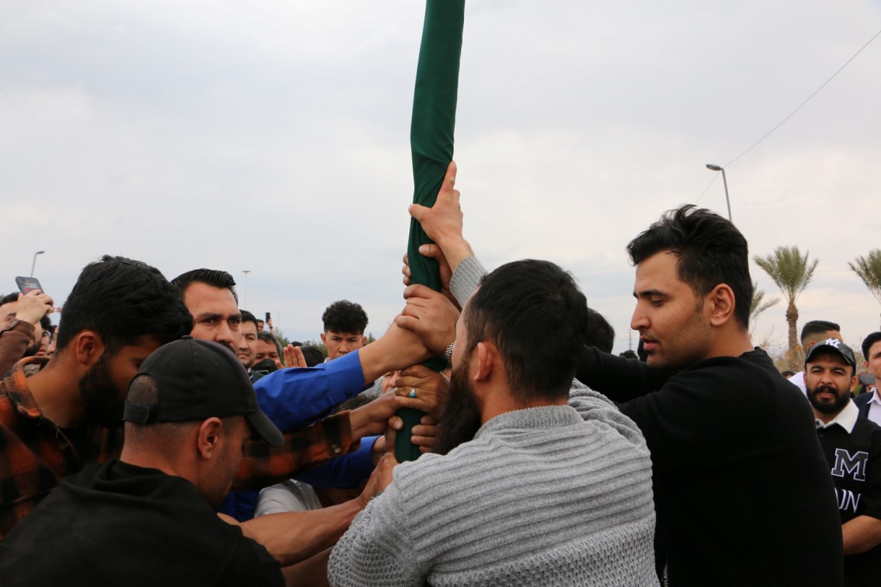 برگزاری آیین سنتی «جهنده بالا» منتسب به امام علی(ع) از سوی مهاجرین در تهران - گالری تصاویر خبر