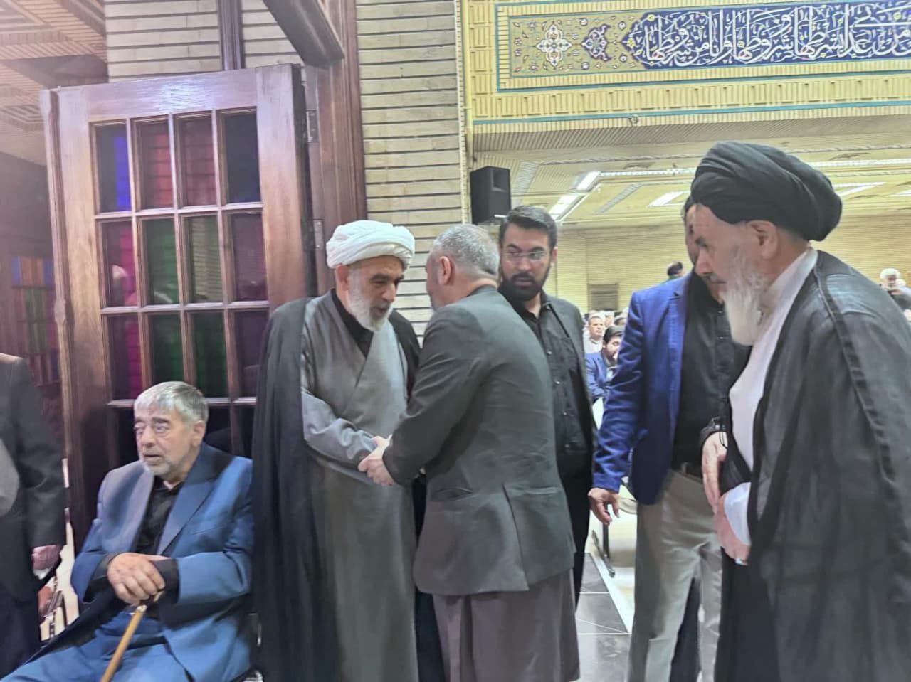 مراسم بزرگداشت حاجیه خانم طاهره قمی با حضور دبیرکل حزب رفاه ملی افغانستان در تهران برگزار شد - گالری تصاویر خبر