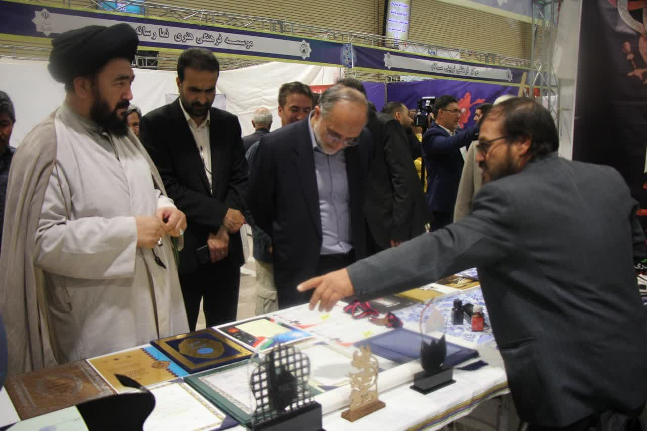  اولین نمایشگاه دستاوردها و توانمندی های مهاجران خارجی در قم