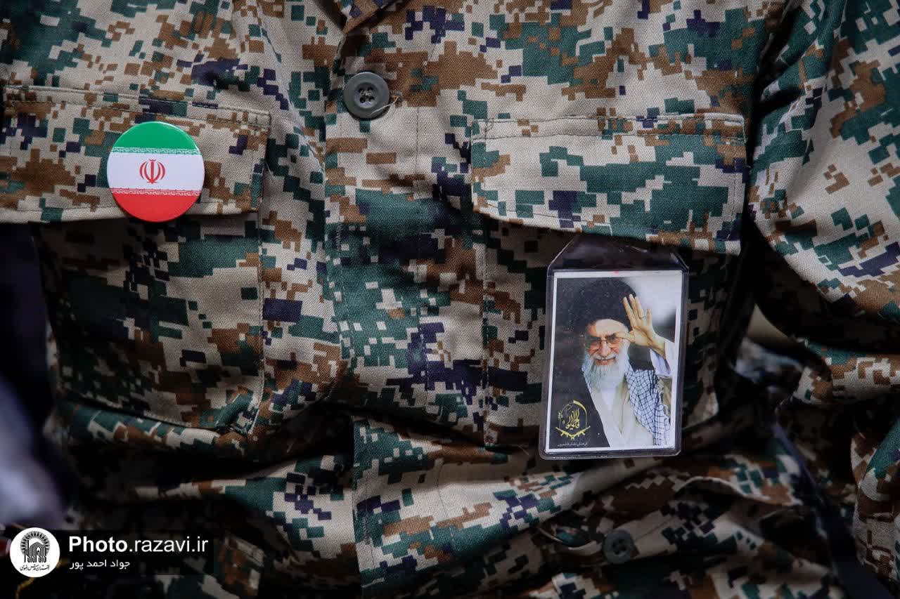 تجمع مهاجران افغانستانی درحرم مطهر رضوی و ابراز همدردی با مردم ایران - گالری تصاویر خبر