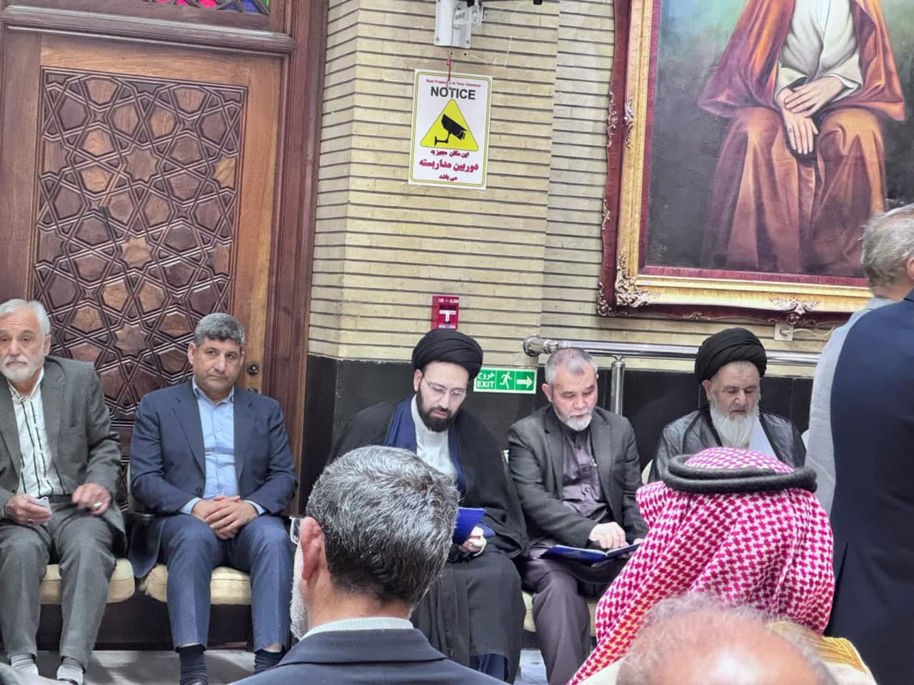 مراسم بزرگداشت حاجیه خانم طاهره قمی با حضور دبیرکل حزب رفاه ملی افغانستان در تهران برگزار شد - گالری تصاویر خبر