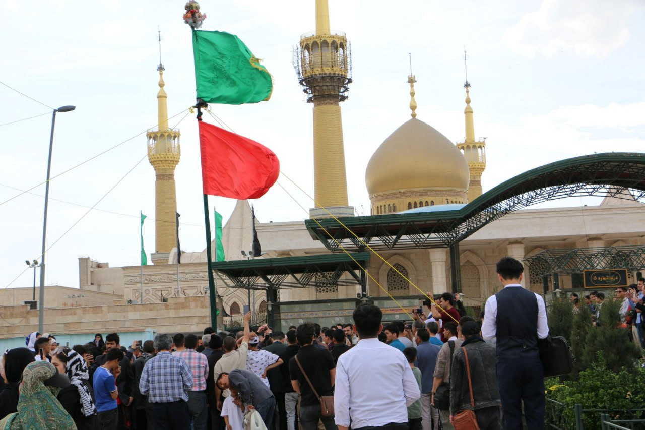 برگزاری آیین سنتی «جهنده بالا» منتسب به امام علی(ع) از سوی مهاجرین در تهران - گالری تصاویر خبر