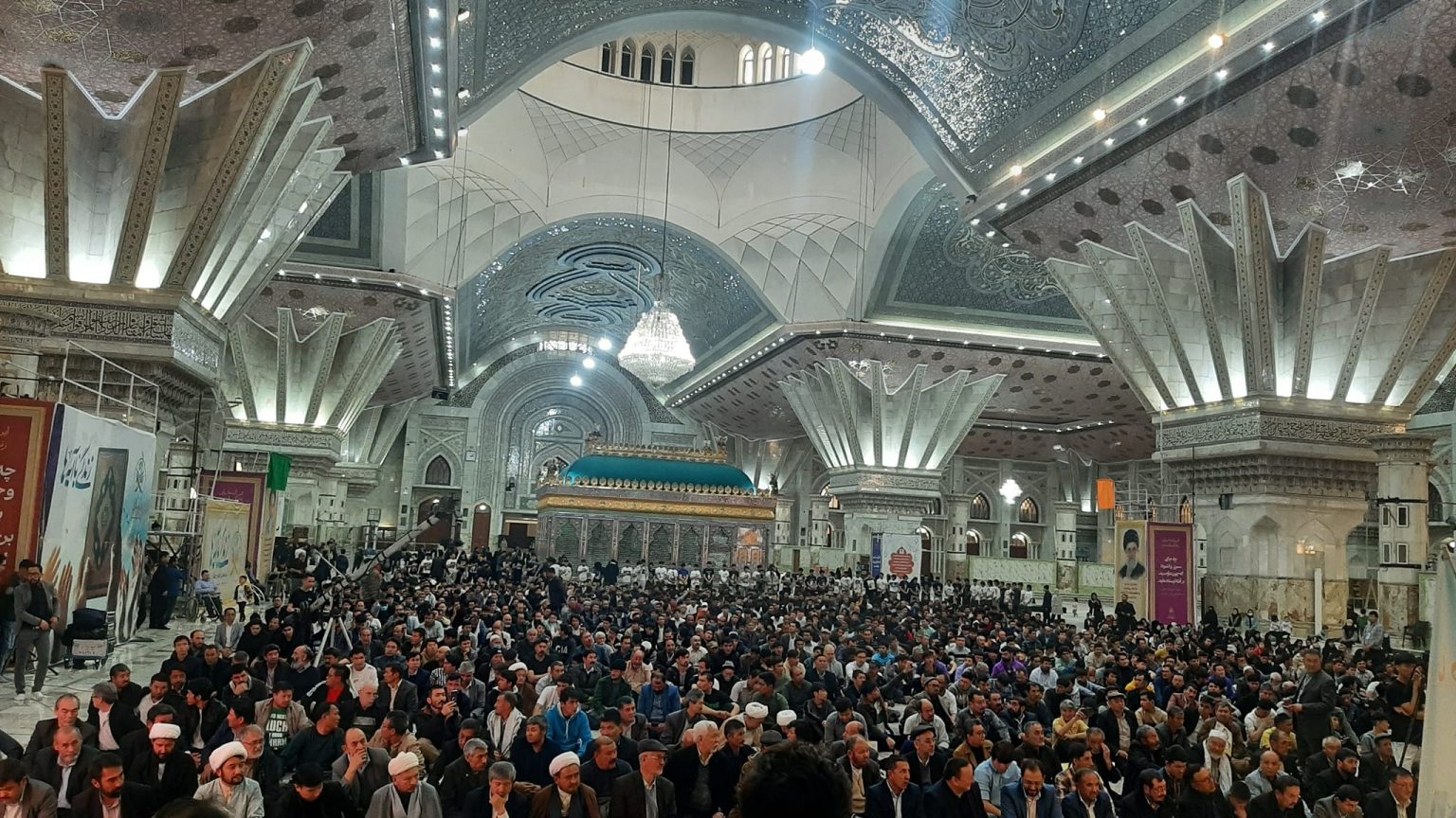  مراسم بزرگداشت بیست نهمین سالیاد شهادت استاد عبد العلی مزاری در تهران برگزار شد 