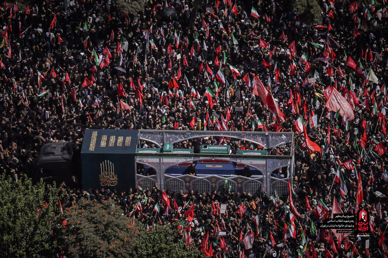 پایتخت ایران در سوگ رهبر شهید انقلاب اسلامی؛ بدرقه باشکوهِ رهبر شهید با حضور مردم و مسئولان - گالری تصاویر خبر