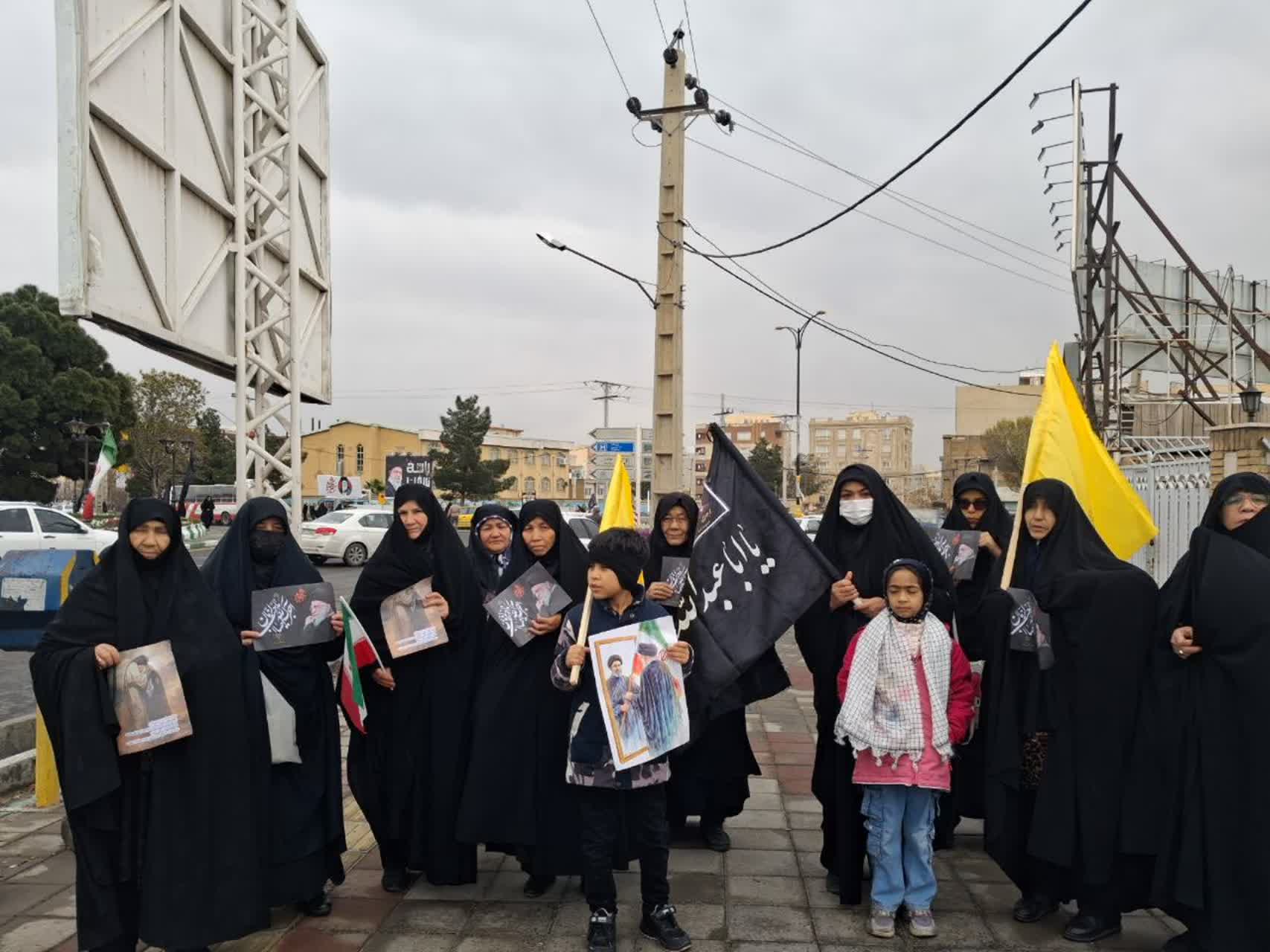 حضور پر شور مهاجرین افغانستان مقیم ایران در راهپیمایی روز جهانی قدس  - گالری تصاویر خبر