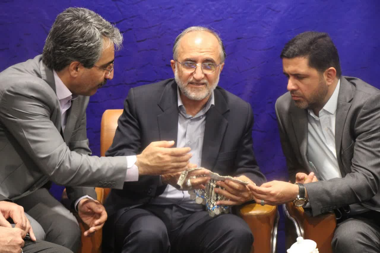  اولین نمایشگاه دستاوردها و توانمندی های مهاجران خارجی در قم