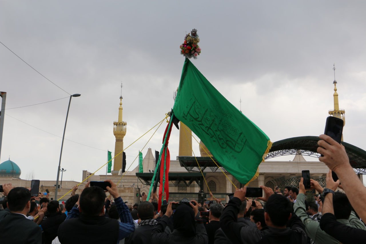 برگزاری آیین سنتی «جهنده بالا» منتسب به امام علی(ع) از سوی مهاجرین در تهران - گالری تصاویر خبر