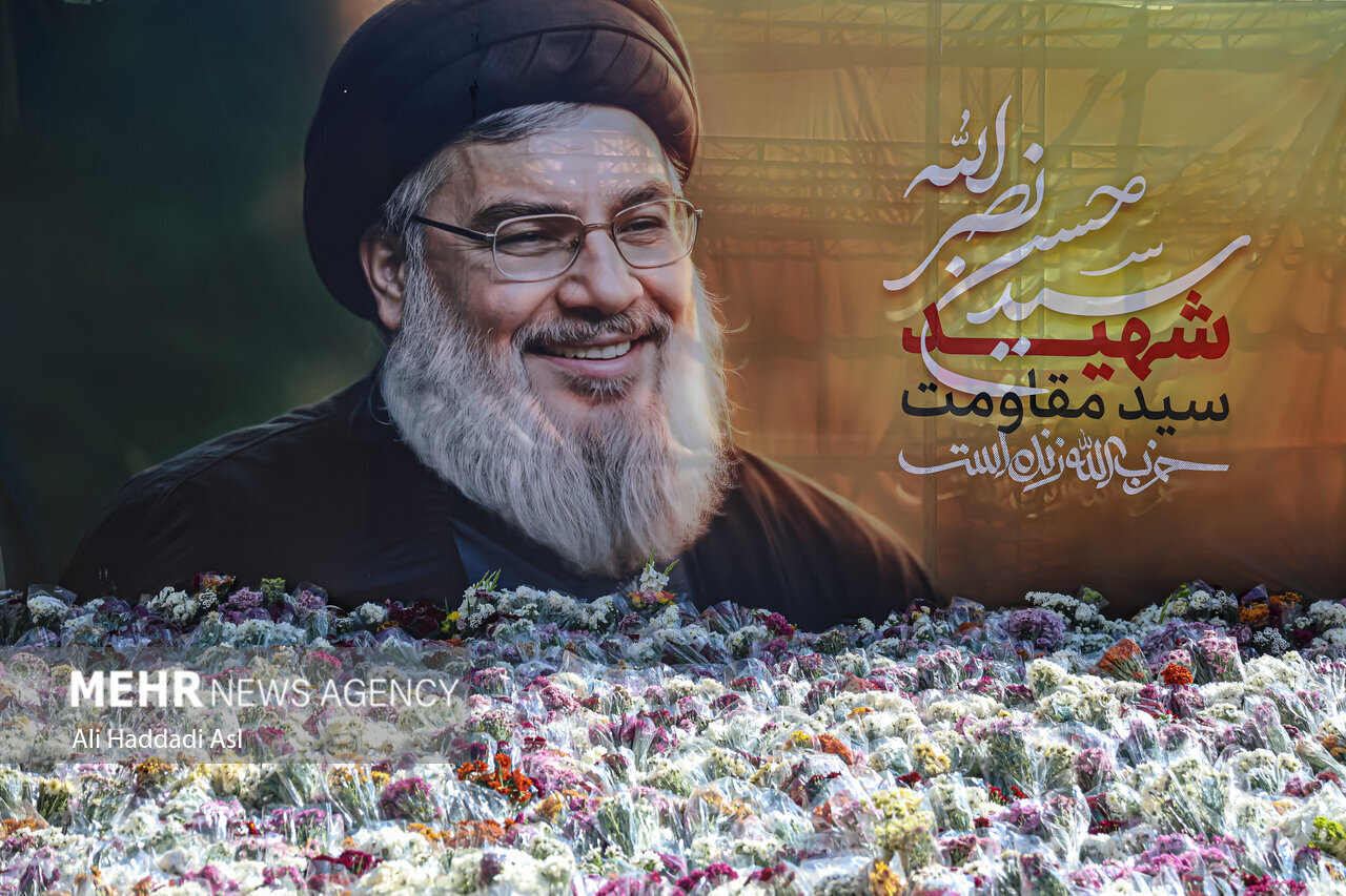  گلباران تصویر سید مقاومت در میدان فلسطین تهران 