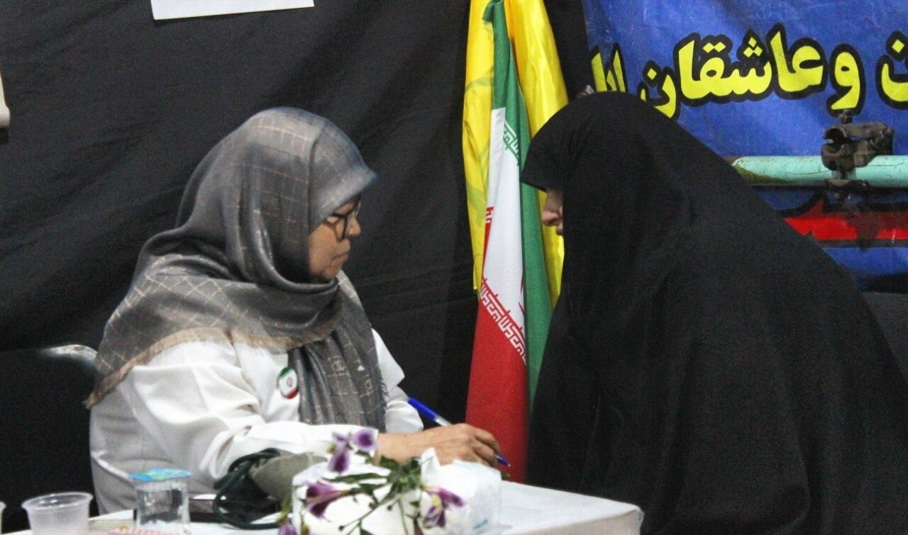 مهاجرین افغانستانی قم در بیش از دو ماه حضور فعال: از روشنگری فرهنگی تا پذیرایی از عاشقان ولایت در موکب ها - گالری تصاویر خبر