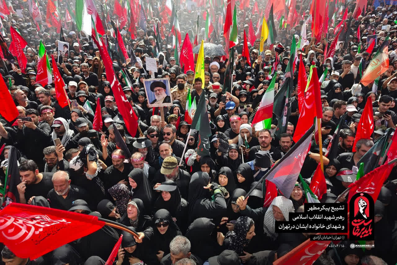 پایتخت ایران در سوگ رهبر شهید انقلاب اسلامی؛ بدرقه باشکوهِ رهبر شهید با حضور مردم و مسئولان - گالری تصاویر خبر